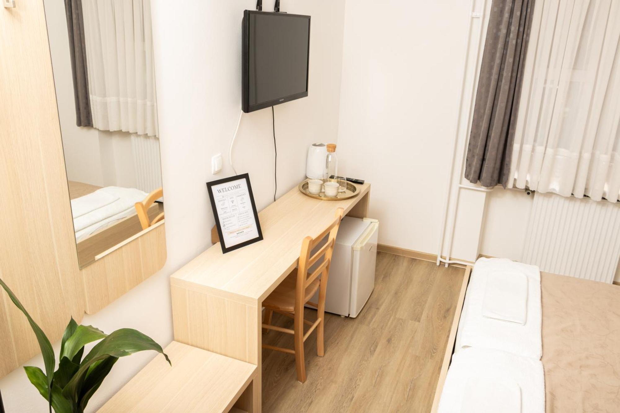 Guesthouse Spenko Камник Экстерьер фото